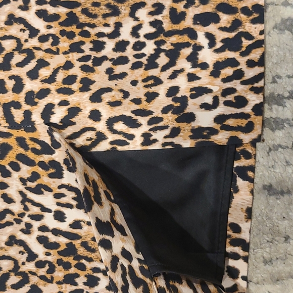 Ever New Leopard print pencil skirt - Picture 3 of 7